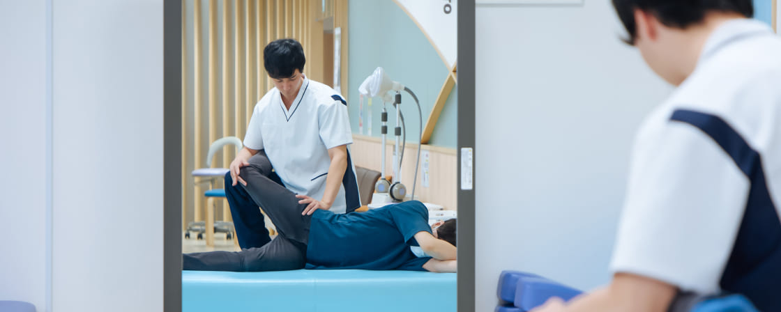 地域に愛される<br />
「かかりつけ医」を<br class="sp">目指して